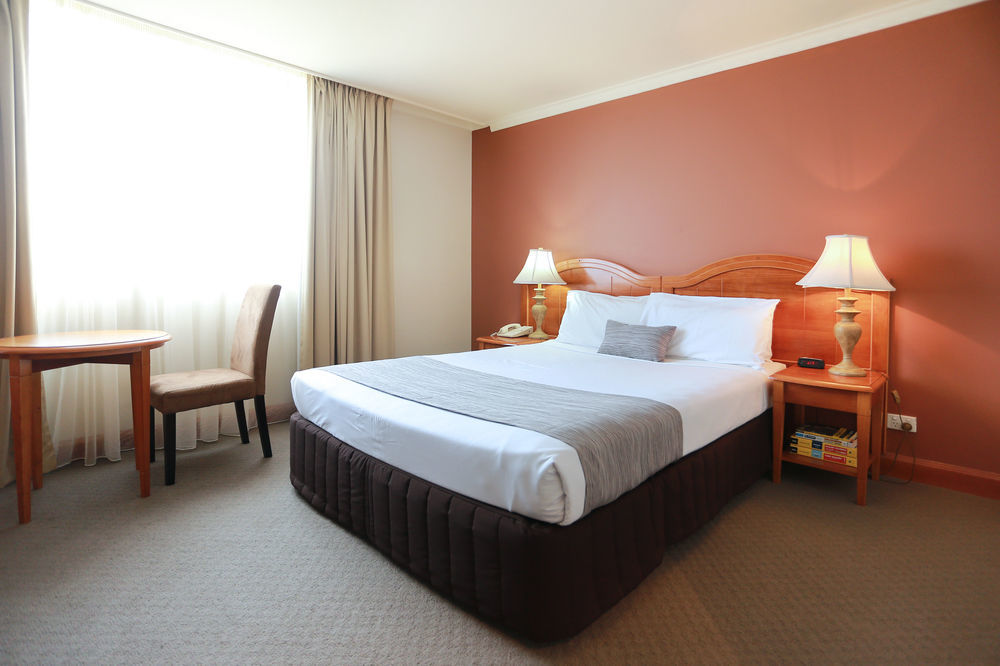 בריסביין Hotel Diana מראה חיצוני תמונה