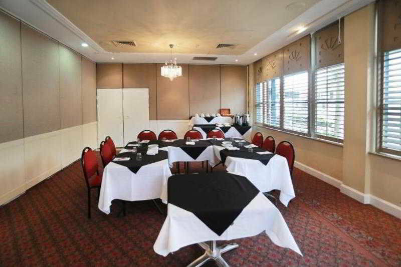 בריסביין Hotel Diana מראה חיצוני תמונה